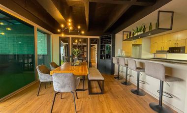 RENTO PENTHOUSE AMOBLADO EN EL POBLADO