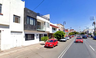 Av. Francisco I. Madero 520, Barrio de la Purísima, 20259 Aguascalientes, Ags.