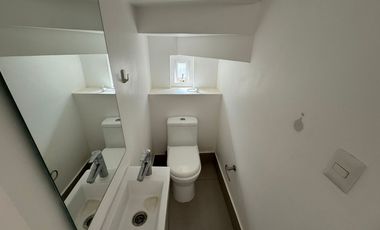 Vendo Casa amplia de 4 dormitorios en curauma, 400 mt2