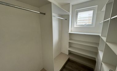 Vendo Casa amplia de 4 dormitorios en curauma, 400 mt2