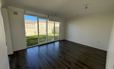 Vendo Casa amplia de 4 dormitorios en curauma, 400 mt2