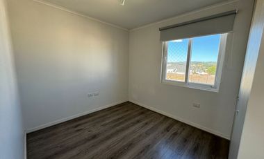 Vendo Casa amplia de 4 dormitorios en curauma, 400 mt2