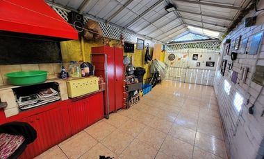 Se vende amplia casa en Puente Alto,a pasos de Av. Gabriela Oriente y a 5 minutos de hospital y estación metro Sotero del Rio