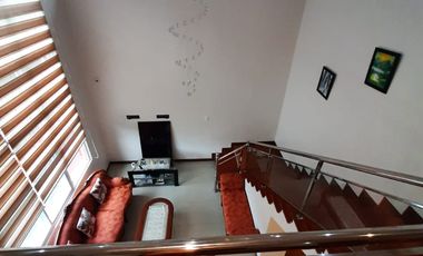 La Residencia 4 Bedrooms House and Lot for SALE near Solenad mall, Vista mall, Paseo, Laguna Central