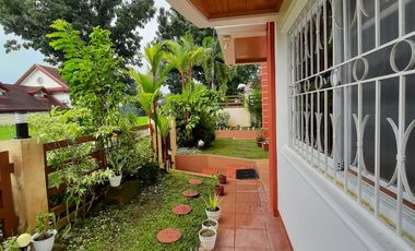 La Residencia 4 Bedrooms House and Lot for SALE near Solenad mall, Vista mall, Paseo, Laguna Central