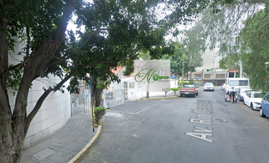 CASA EN REMATE PASEOS CHURUBUSCO IZTAPALAPA POR PARQUE TEZONTLE