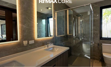 FOR SALE: 2-Storey House and Lot in Ayala Southvale Primera