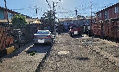 Se vende amplia casa, a pasos de Av. San Carlos y Av. Mexico, Puente Alto a 5 minutos metro Las Mercedes