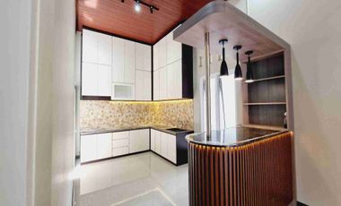 Rumah Mewah 2Lt Progres Bangun Dekat Kampus UMS Laweyan