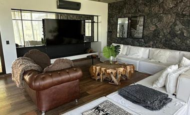 ALQUILO CASA 5 DORM EN LA ARBOLADA