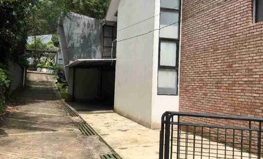 Jual Tanah ada sungai kecil dlm.kom.Villa.Dago Giri. Bandung.