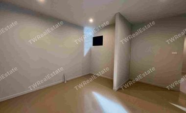 For Sale: Modern Detached House – Living Loft Style, Lam Luk Ka Khlong 9 | Premium Quality, Spacious Layout, Ready to Move In