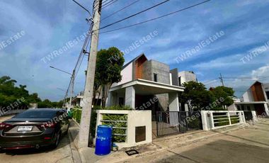 For Sale: Modern Detached House – Living Loft Style, Lam Luk Ka Khlong 9 | Premium Quality, Spacious Layout, Ready to Move In