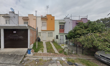 CASA EN RECUPERACIÓN BANCARIA EN CALLE MARTE, PRIVADAS DEL SOL, TARIMBARO, MICHUACAN. ¡NO SE ACEPTAN CRÉDITOS!