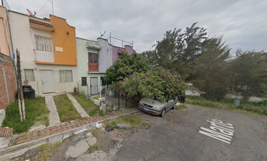 CASA EN RECUPERACIÓN BANCARIA EN CALLE MARTE, PRIVADAS DEL SOL, TARIMBARO, MICHUACAN. ¡NO SE ACEPTAN CRÉDITOS!