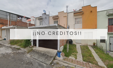 CASA EN RECUPERACIÓN BANCARIA EN CALLE MARTE, PRIVADAS DEL SOL, TARIMBARO, MICHUACAN. ¡NO SE ACEPTAN CRÉDITOS!