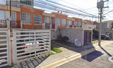 CASA EN CALLE BOSQUES DE GUADALAJARA TRES, LOS HÉROES TECAMAC, ESTADO DE MÉXICO ¡NO CRÉDITOS!