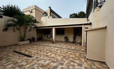 HERMOSA CASA CENTRICA 3 DORMITORIOS