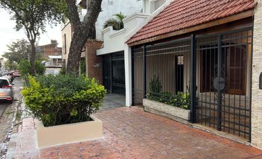 HERMOSA CASA CENTRICA 3 DORMITORIOS