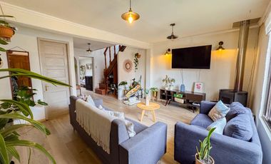 Casa en Sarmiento · Venta $ 210.000.000