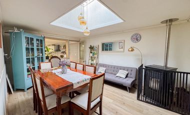 Casa en Sarmiento · Venta $ 210.000.000