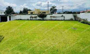 Casas de venta sector conocoto vip con entrada independiente