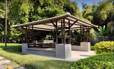 SE ARRIENDA APARTAMENTO VÍA AL AEROPUERTO EL EDÉN - AMOBLADO