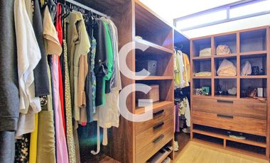 Casa en Venta en Cancún en Residencial Lagos del sol a pié de lago con 3 Rec