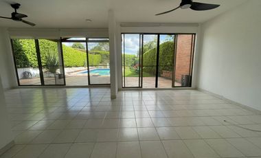 Casa Campestre en arriendo en Cerritos