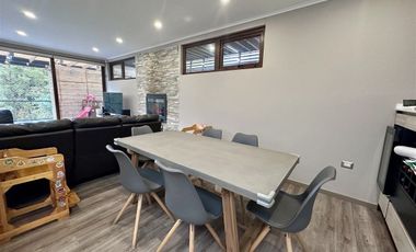 Casa en Venta de 4 dorm. en Valparaíso