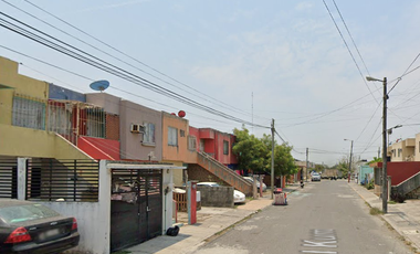 CASA DE RECUPERACIÓN BANCARIA EN CALLE KISIL, COL. OASIS, VERACRUZ. ¡NO SE ACEPTAN CRÉDITOS!