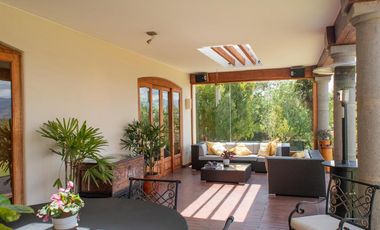 Casa en venta, sector Nayon, Quito