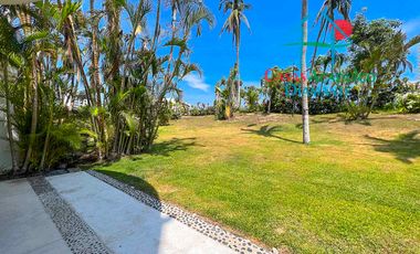 Casa con alberca privada, jardín y acceso al campo de golf. Xcaret 65