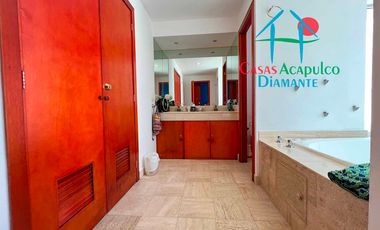 Casa con alberca privada, jardín y acceso al campo de golf. Xcaret 65