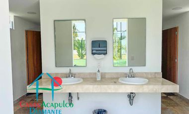Casa con alberca privada, jardín y acceso al campo de golf. Xcaret 65