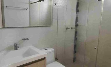 Vendo Apartamento con super terraza