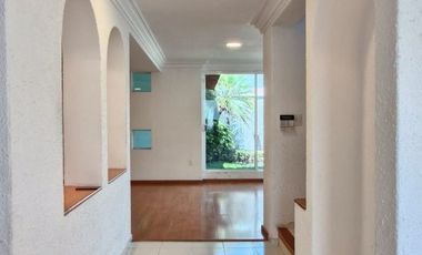 CASA EN VENTA, JARDINES DE BELLAVISTA, TLALNEPANTLA