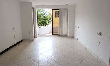 ARRIENDO OFICINA FRENTE A LA GOBERNACION