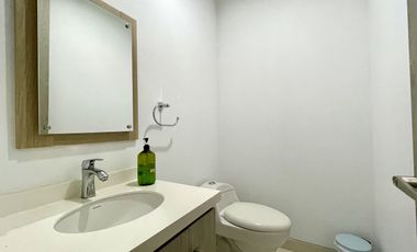 Extraordinaria casa campestre moderna de un solo nivel en Cerritos con lote de 1500 m2. Pereira - Colombia.