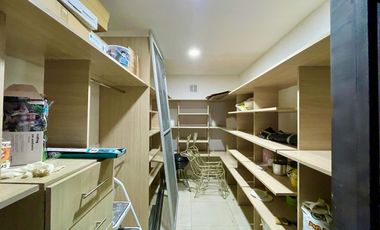 Extraordinaria casa campestre moderna de un solo nivel en Cerritos con lote de 1500 m2. Pereira - Colombia.