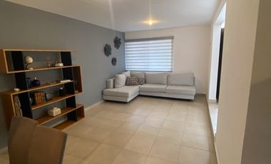 CASA EN RENTA 100% AMUEBLADA EN RESIDENCIAL JOSEFA, CORREGIDORA, QUERETARO