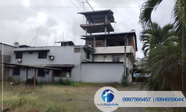 VENDO EDIFICIO COMERCIAL EN LA TRONCAL