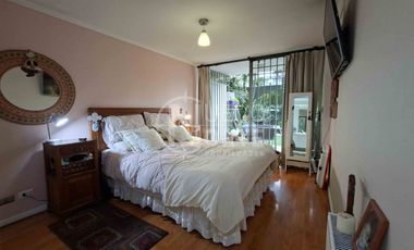 SE VENDE ACOGEDOR DEPTO EN BARRIO RESIDENCIAL DE ÑUÑOA