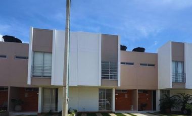 VENTA  CASA CONJUNTO CERRADO  SAKURA SILVER