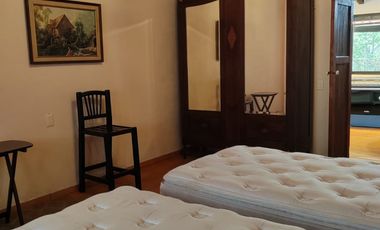 ¡Tu propio paraíso privado en Río Belo! Una planta, 2 habitaciones, 1 baño, jardín enorme a un costado del arroyo