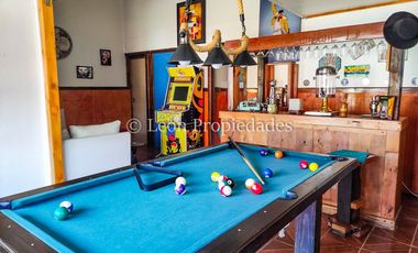 Leon Propiedades vende sitio con casa, en sector Lolenco, Curacaví.