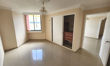 Vendo Apartamento desocupado, 4 ALCOBAS EN EL CENTRO