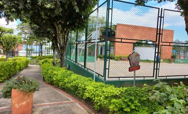 Vendo Casa RENTANDO en Cañaveral, Versalles