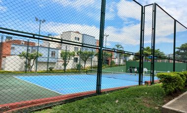 Vendo Casa RENTANDO en Cañaveral, Versalles