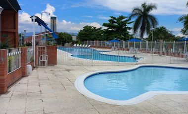 Vendo Casa RENTANDO en Cañaveral, Versalles